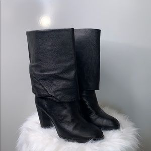 MARC x MARC JACOBS • Black Leather Slouch Boots